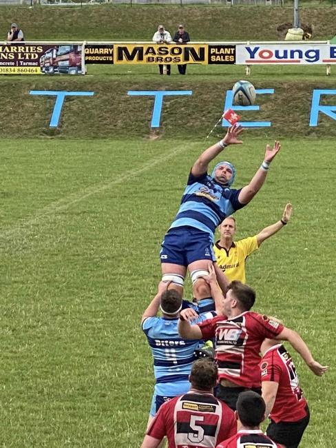  Alex Jenkins rules the lineout 